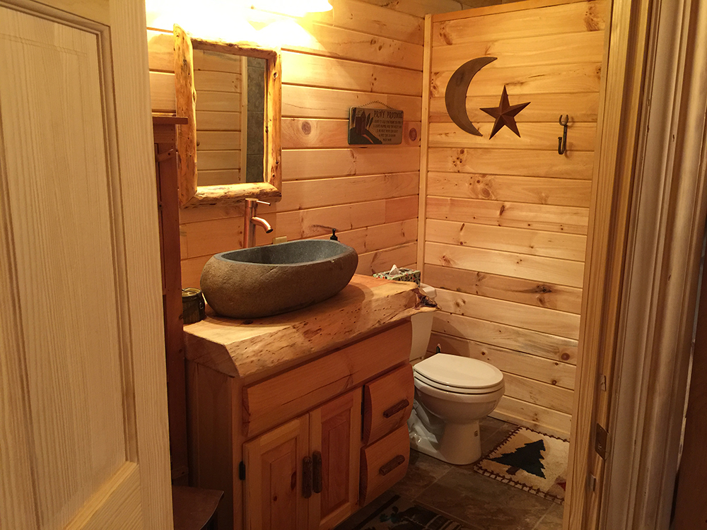 galax-cabin-bathroom2